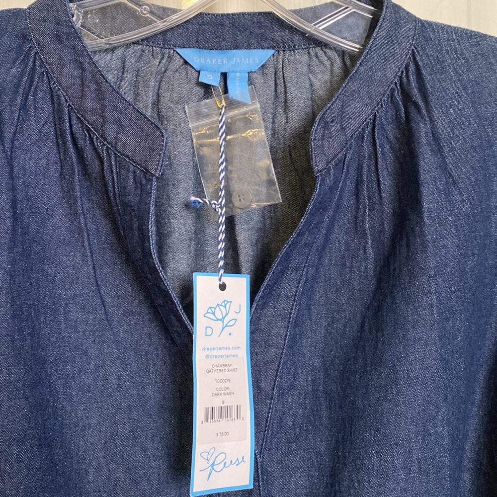 Draper James size S, chambray gathered shirt, dark washed blue - Picture 3 of 5